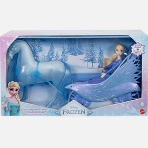 Disney Frozen Elsa Fashion Doll with Dress & Nokk with Adventure Carriage NEW
